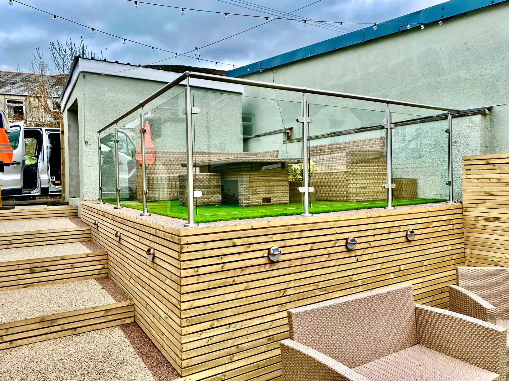 DD Glass Balustrades