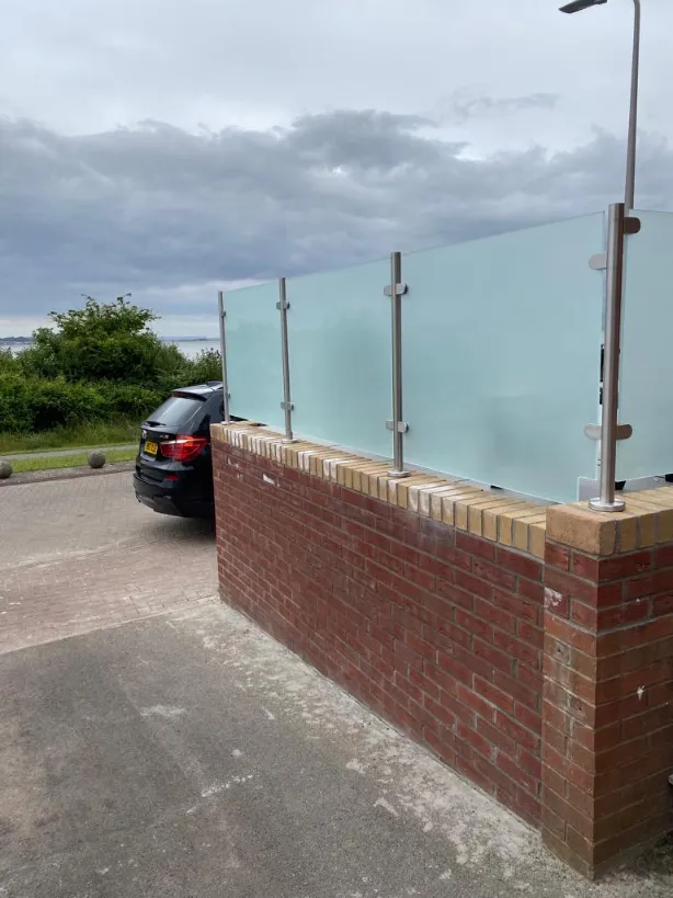 DD Glass Balustrades